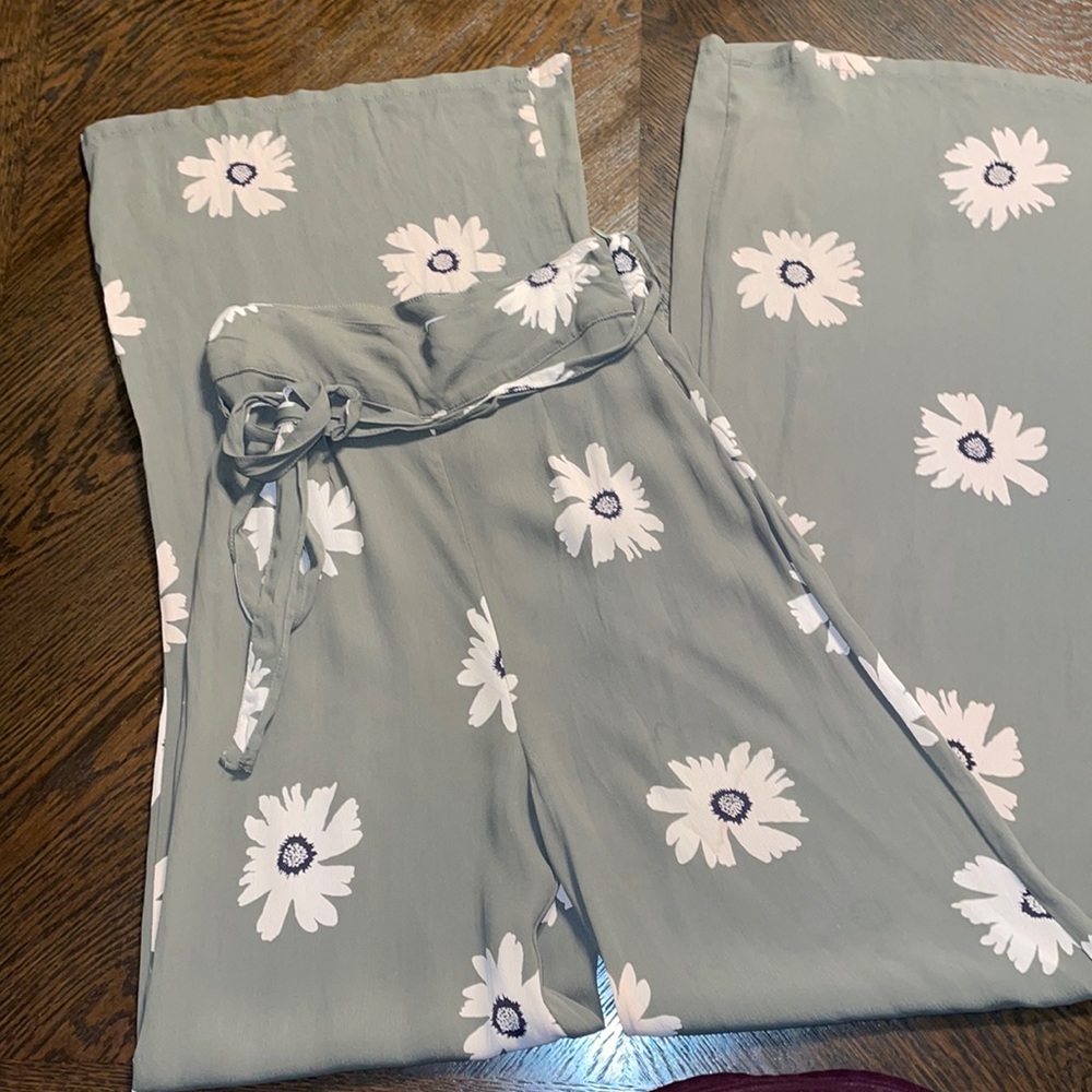 FLYNN SKYE  || Brown Floral Wide Leg Trousers Size Medium
